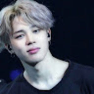 Meet your Posher, Lesly